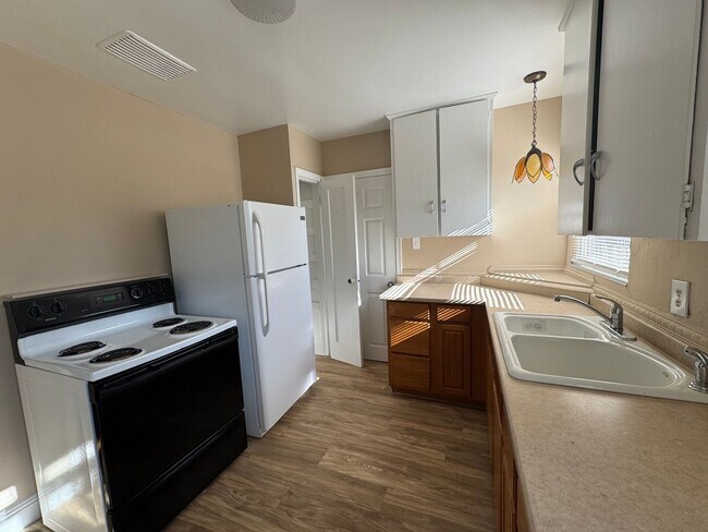 Foto del edificio - 11th Street Duplex