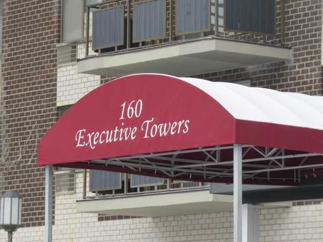 Building Photo - 160 Academy St