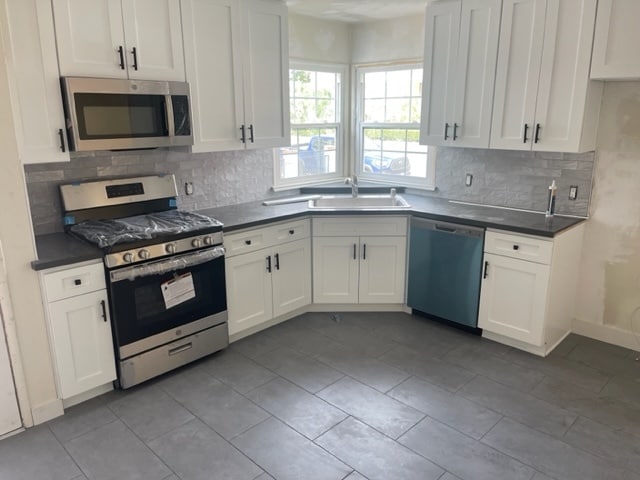 Building Photo - 5325 Whitsett Ave