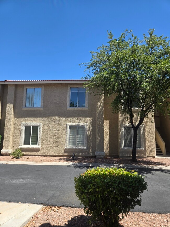 Building Photo - 7200 Pirates Cove Rd