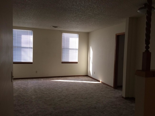 Foto del edificio - 622 N Colorado Ave