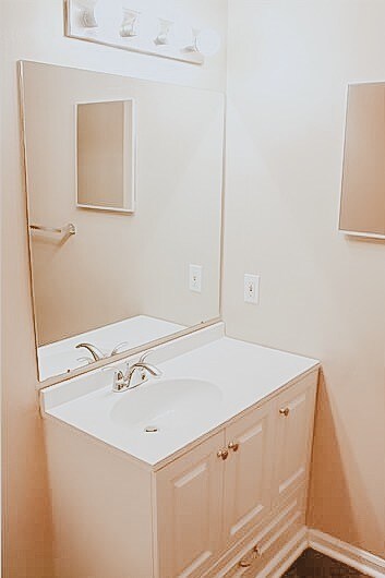 Building Photo - 3670 S John Hix Rd