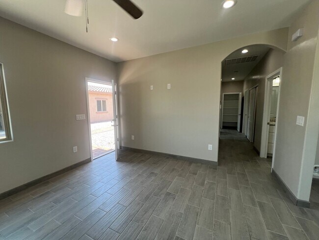 Building Photo - Brand New Duplex - 3bedroom 2 bathroom - *...