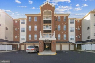 Building Photo - 9710 Handerson Pl