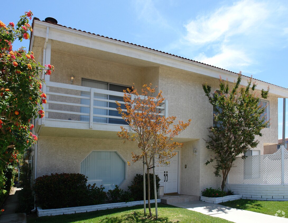 Foto del edificio - 16852 Lynn St