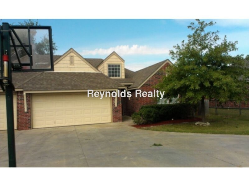 Beautiful home in Bailey Ranch!! House Rental in Owasso, OK