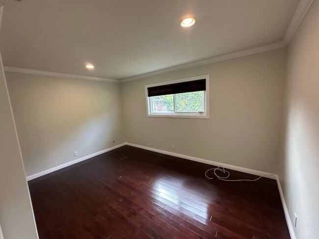 Building Photo - 3071 Platte Dr