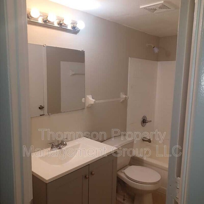 Foto del edificio - 1508 E 127th Ave