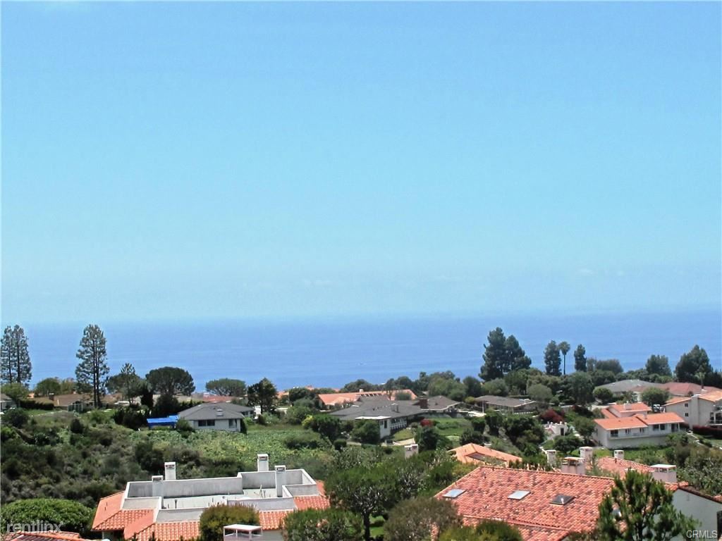 6542 Ocean Crest Dr Unit Apt C206, Rancho Palos Verdes, CA 90275