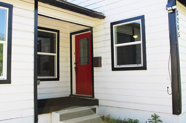 Foto del edificio - Charming 3-Bedroom, 2-Bath home – Perfect Fort Worth Living!
