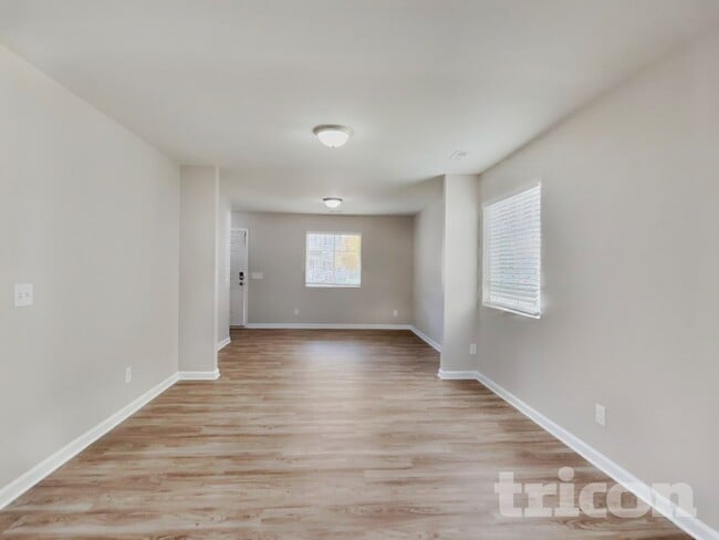 Building Photo - 3710 Shepway Loop