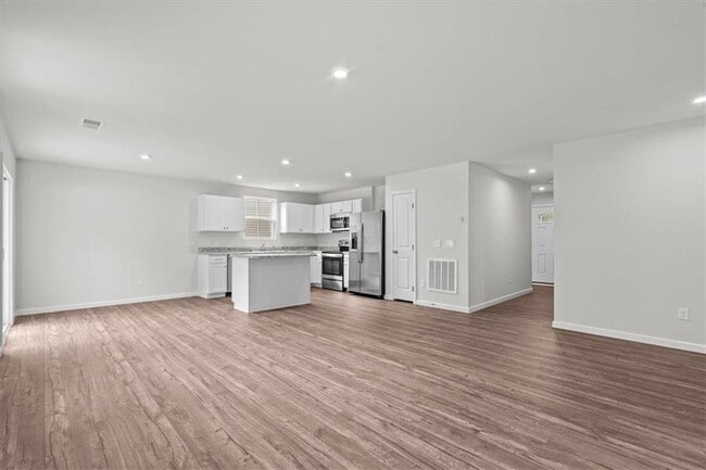 Building Photo - 158 Queens Mill Ct