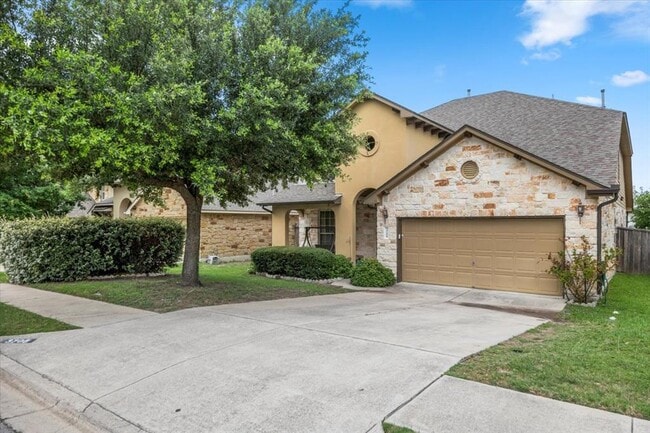 Building Photo - 3708 Rosalina Loop