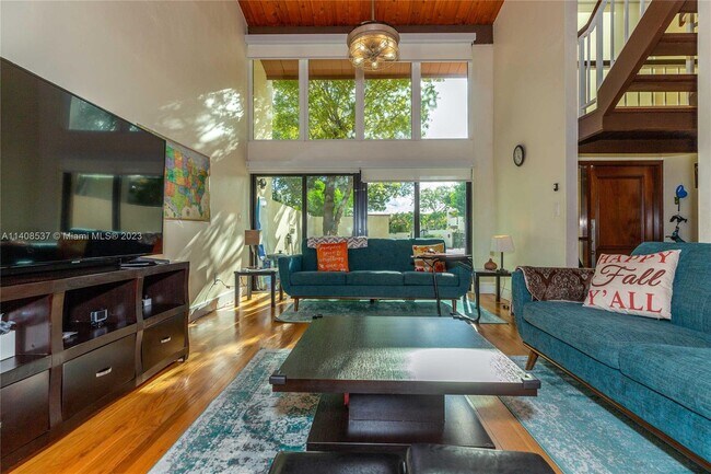 Foto del edificio - 7825 SW 103rd Pl