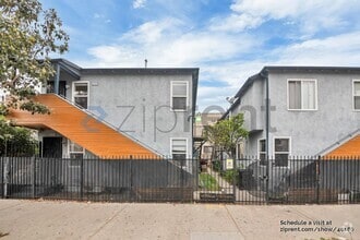 Building Photo - 4057 S Hoover St