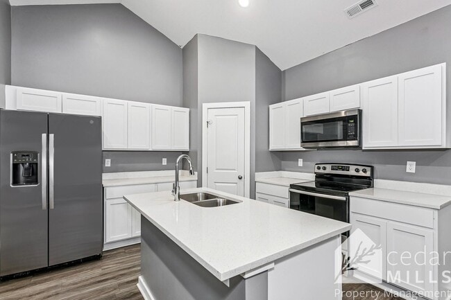 Building Photo - Maize 3 bed 2 bath!