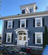 Building Photo - 72 Varney St