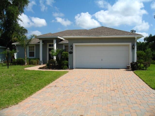 Foto principal - 1753 Oakwood Estates Dr