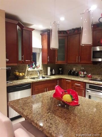 Foto del edificio - 1521 NW 33rd Ave