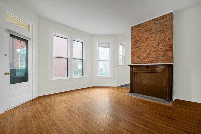 Foto del edificio - 1289 Neil Ave
