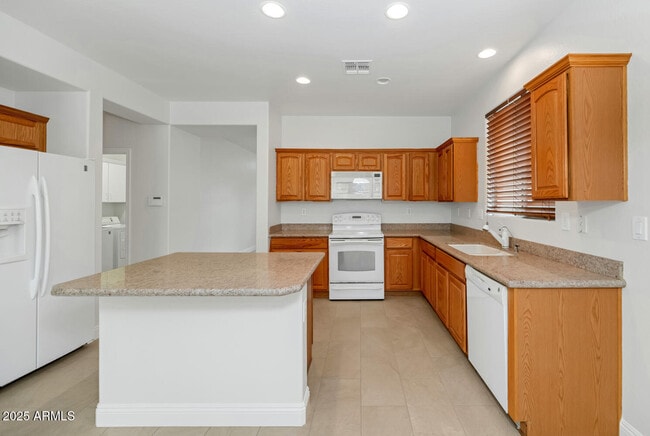 Foto del edificio - 39148 N Acadia Way