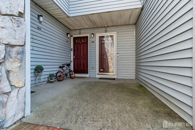 Building Photo - 189 Bexley Ln