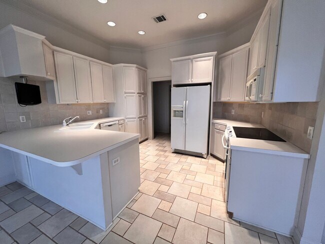 Foto del edificio - 4TH ROOM COULD BE A BEDROOM OR OFFICE