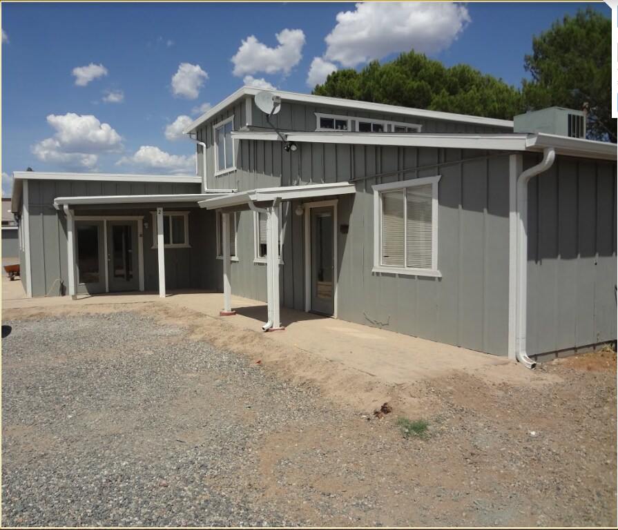 Foto principal - 1155 S Page Springs Rd