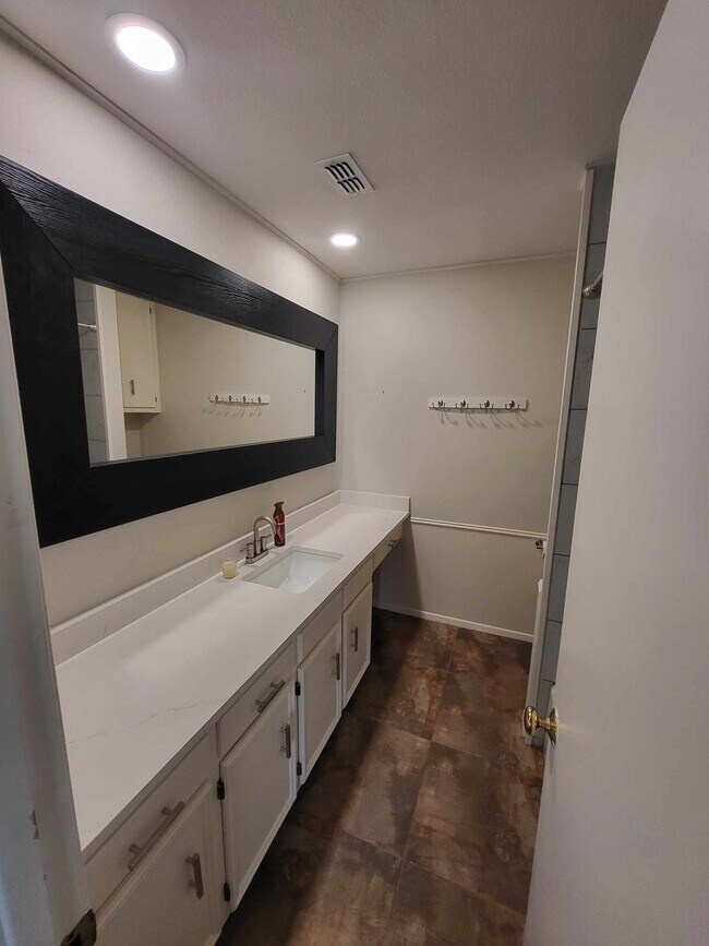 Building Photo - 4602 Sandy Oak Ct