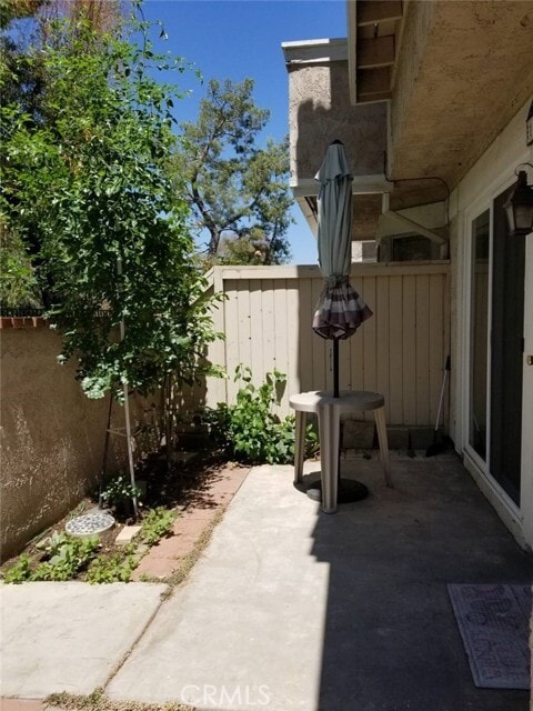 Foto del edificio - 1529 Elkwood St