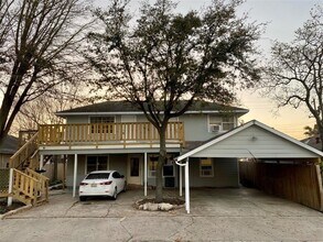 Building Photo - 1306 Heights St