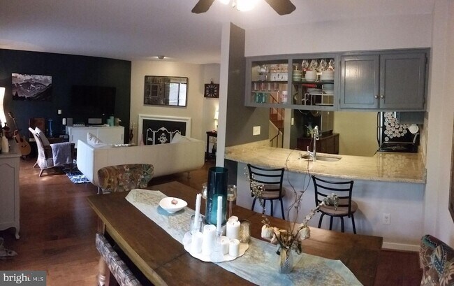 Foto del edificio - 18745 Pier Point Pl