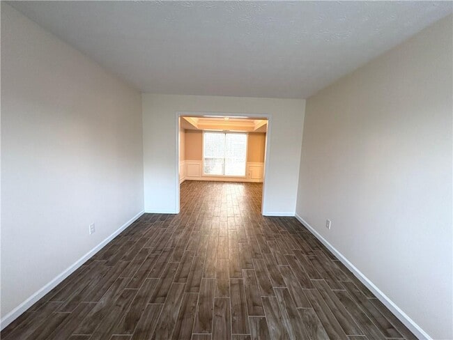 Foto del edificio - 510 Fosters Mill Ln NW