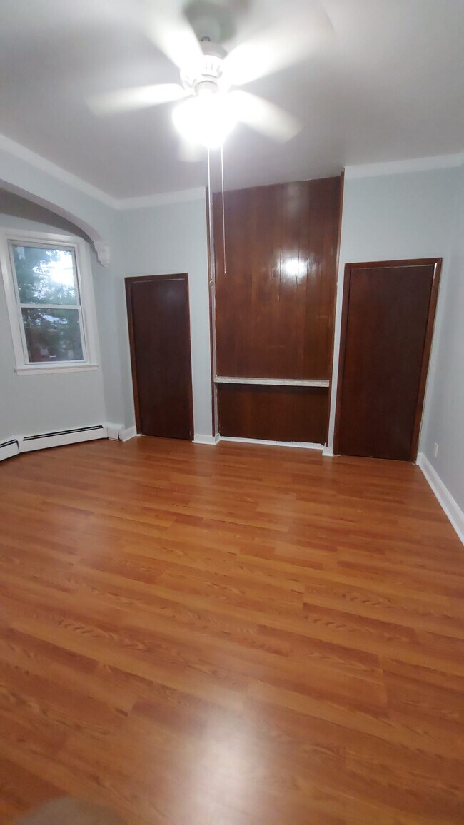 Foto del edificio - 256 Bowers St