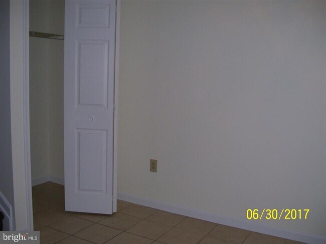 Building Photo - 6105 Collington Ct