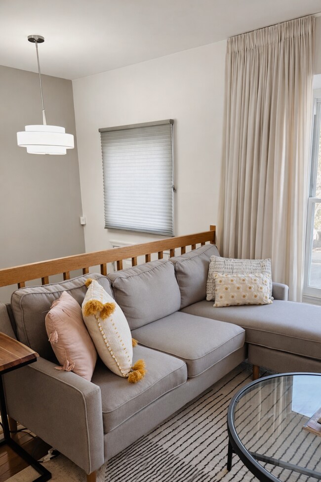 Foto del edificio - 9524 Clocktower Ln