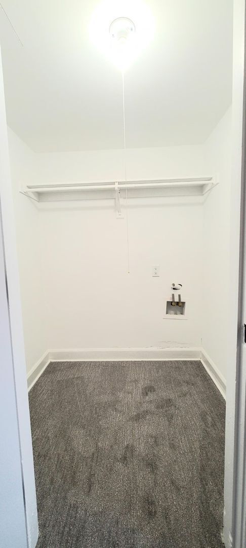 Interior Photo - Bigelow Chapman Apartments