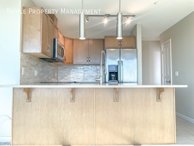 Photo du bâtiment - 2 bedroom 2 bathroom apartment | Heart of Downtown