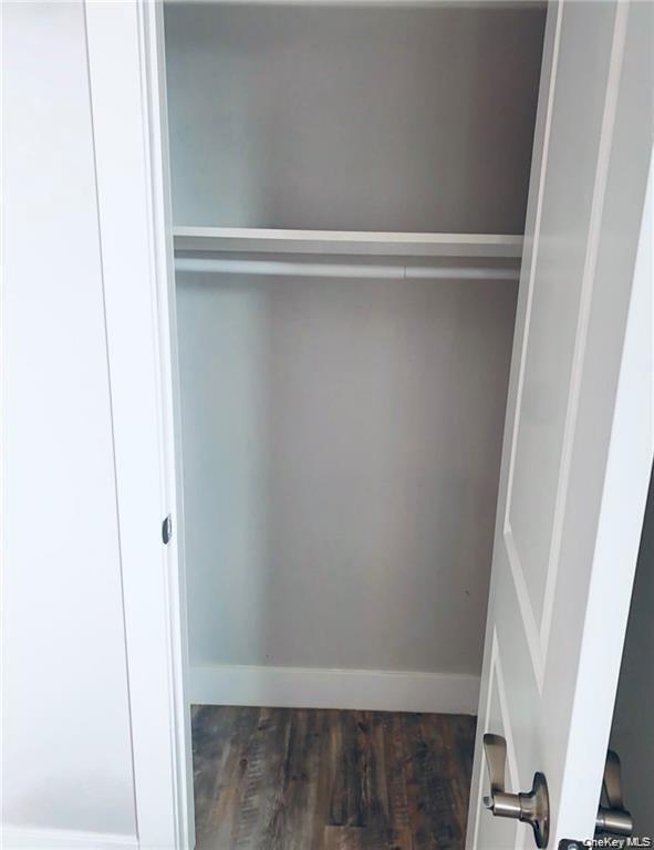 Building Photo - 25 W Hartsdale Ave