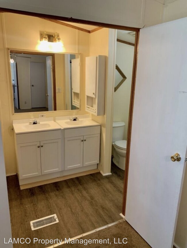 Foto del edificio - 3 br, 2 bath House - 55 Gilchrist Road