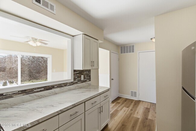 Foto del edificio - 40 Greenwood Loop Rd