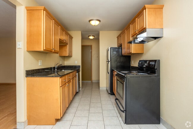 1x1 kitchen - Gateway Commons