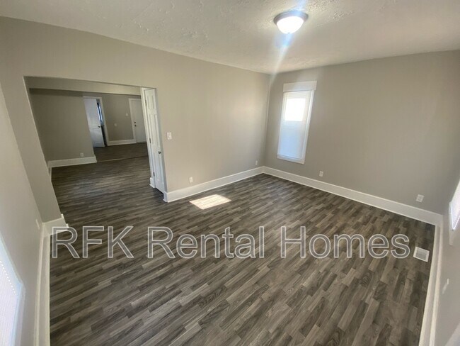 Foto del edificio - 1210 S 21st St