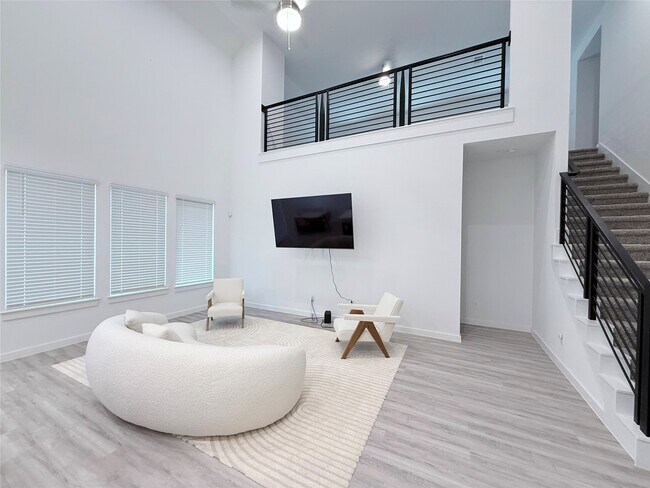 Foto del edificio - 1609 Sunbend Ln