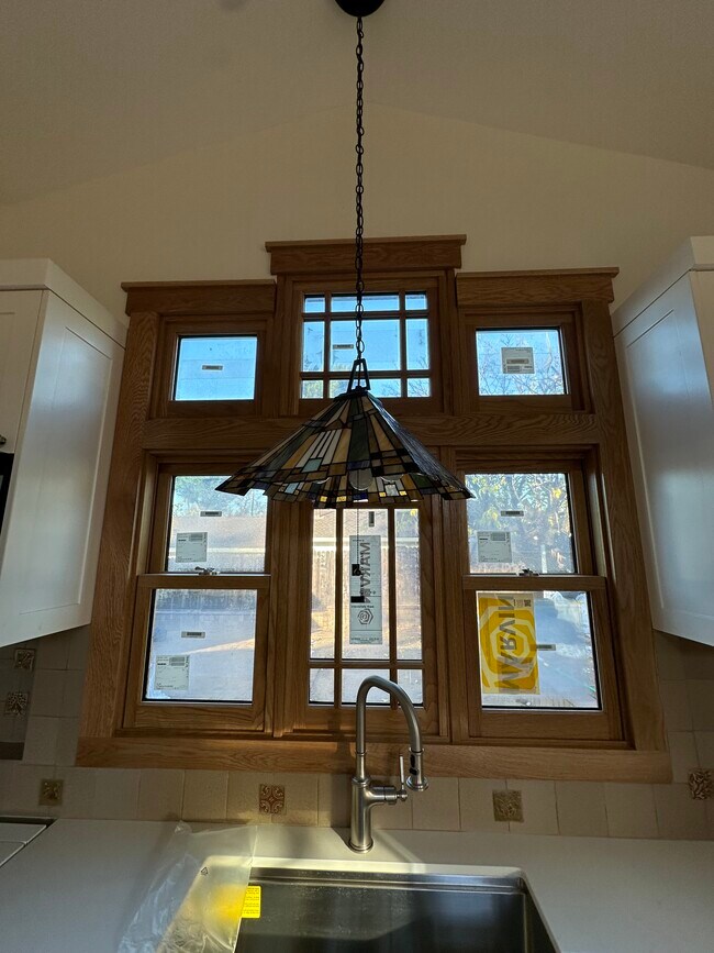 Foto del edificio - 1719 Loma Vista St