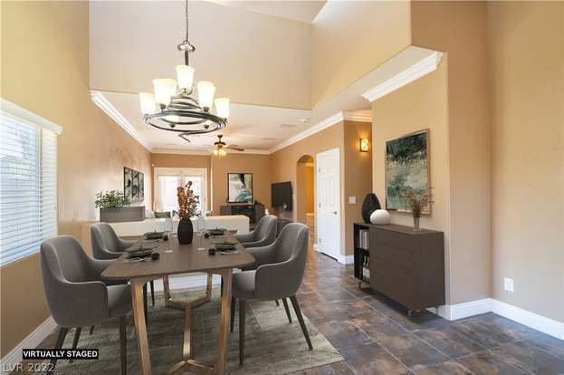 Foto del edificio - 9145 Sunken Meadow Ave