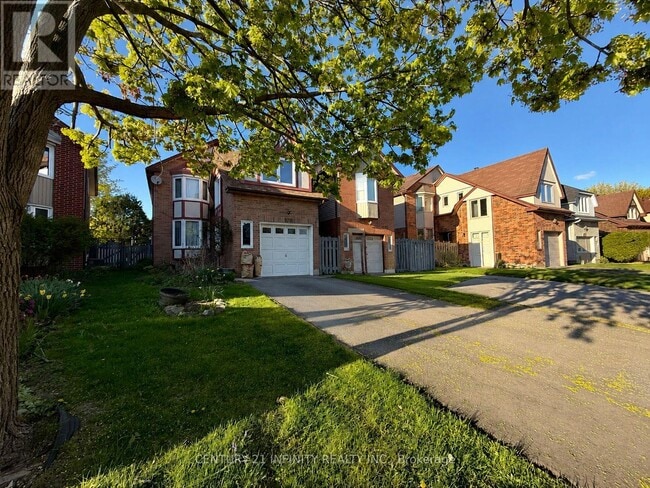 Building Photo - 979 Redbird Crescent