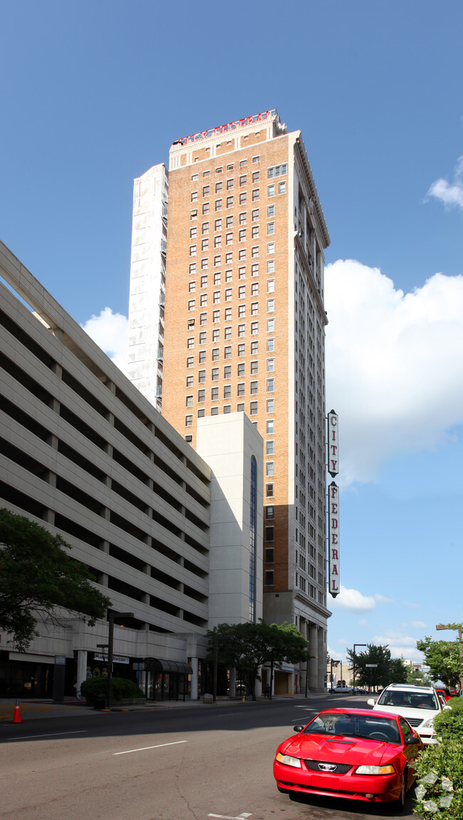 Foto del edificio - City Federal Condominium