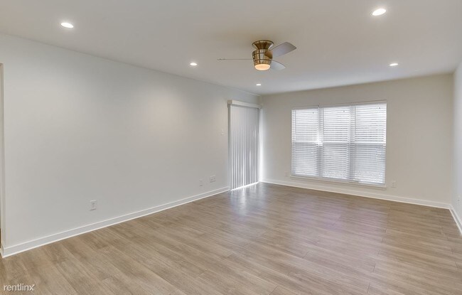 Foto del edificio - 2904 Douglas Ave