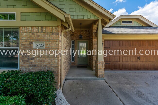 Building Photo - 5725 Eldon Martin St